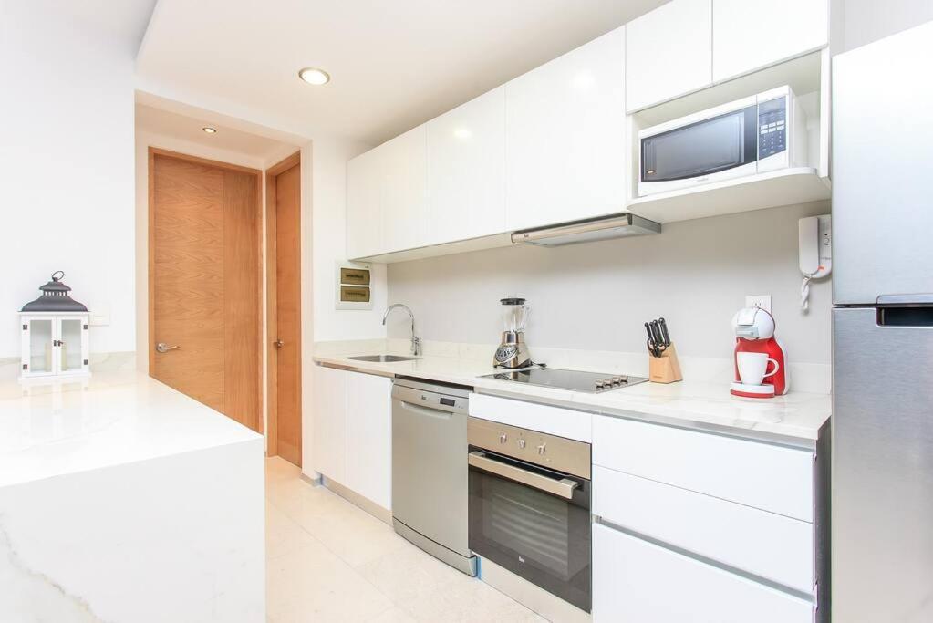 Mennesse 106 Centrally Located 1br In Playa del Carmen