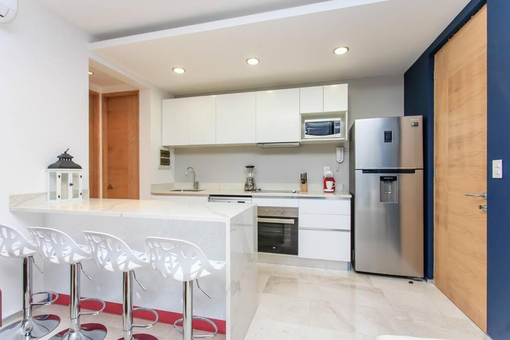 Mennesse 106 Centrally Located 1br In Apartamento